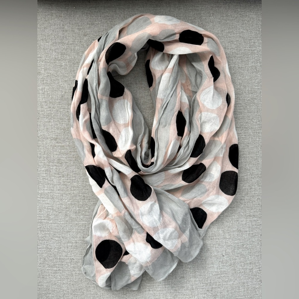 Scarf polka dot design light and soft material